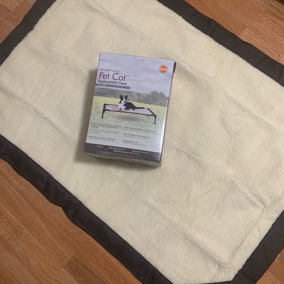 Cot Replacement Cover - Picture 2 of 4